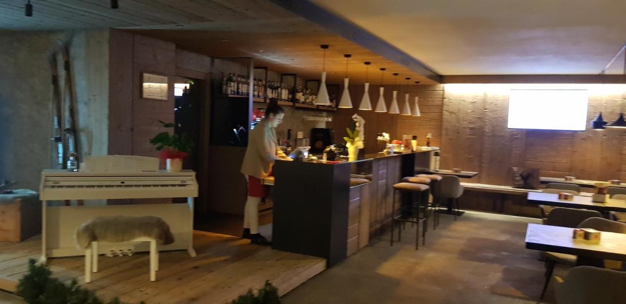 Chalet Dcb Bormio Bagian luar foto